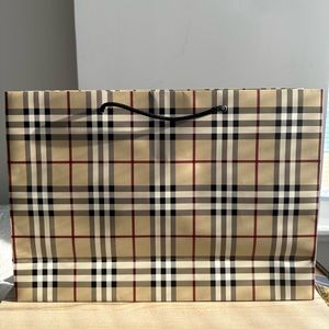 Medium Burberry print gift bag